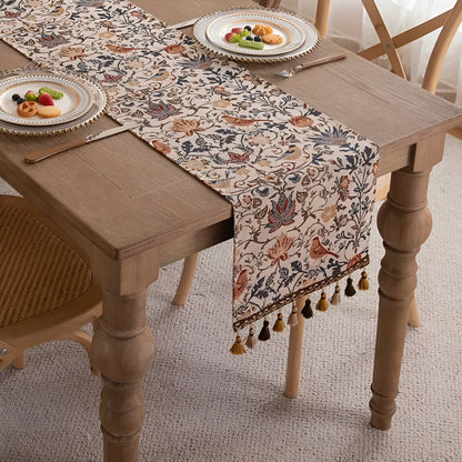 Skanto | Vintage Floral & Bird Jacquard Table Runner