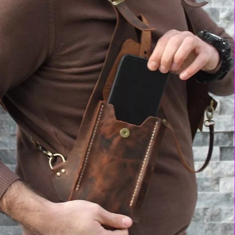 Medieval Steampunk shoulder bag with retro strap | Bowlift