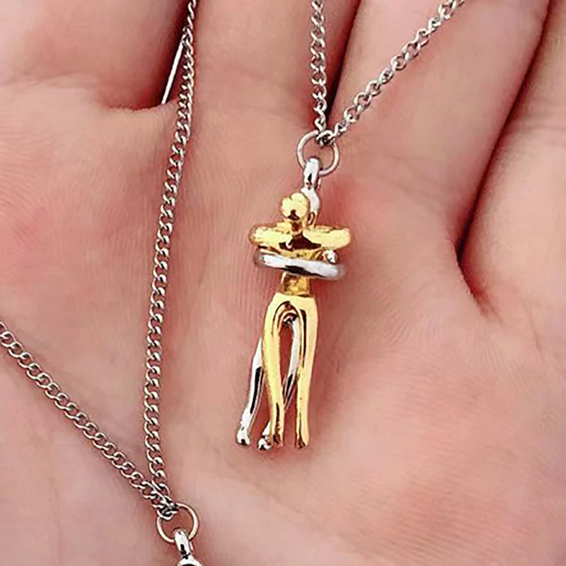 Skanto | Love Forever Hug Sweet Couple Necklace