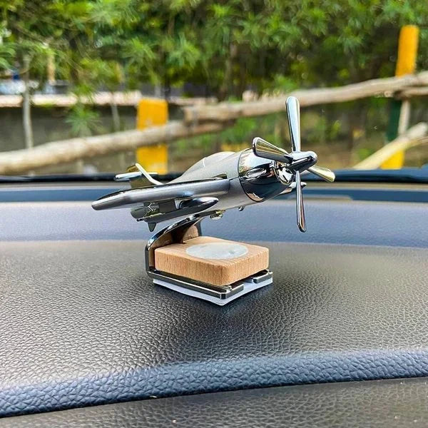 BowLift | Solar Cessna Airplane With Unique Scent