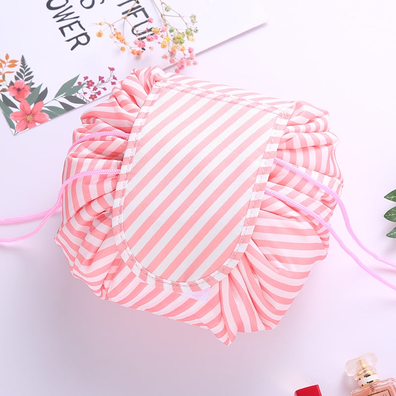 Magical cosmetic bag | Bowlift