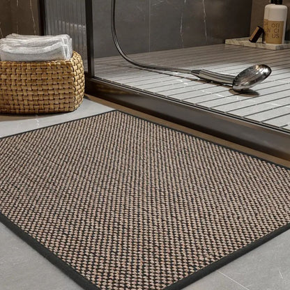 Skanto | Braided Comfort Non-Slip Bath Mat