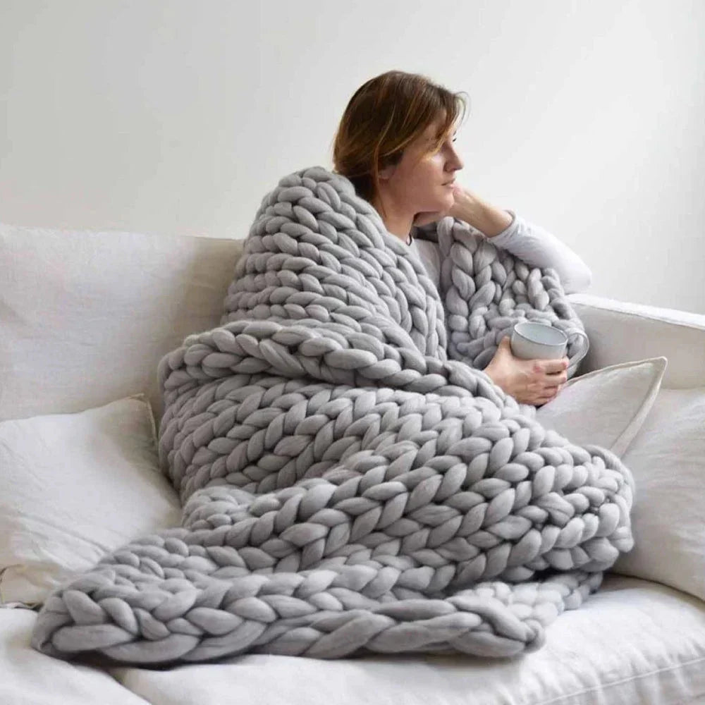 BowLift | DIY Chunky XL 1000 gram Yarn for Soft Blankets