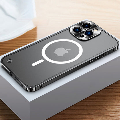 Magnetic charging case with metal frame for iPhone