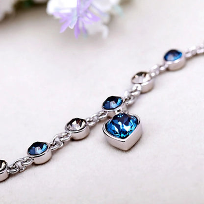 Captivating Ocean Heart Crystal Bracelet with Radiant Blue Heart Pendant