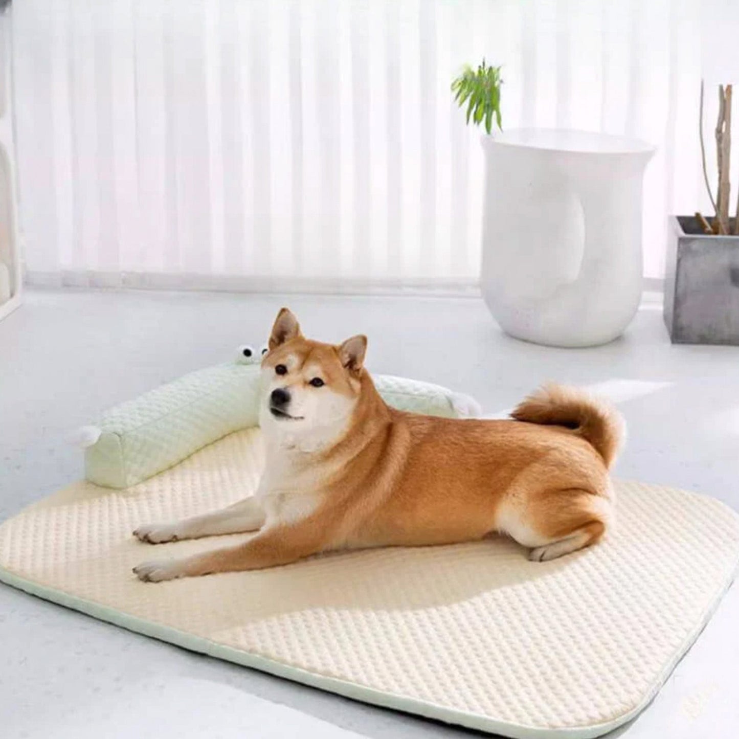 Cooling Pet Bed with Neck Protection Breathable Supportive Washable | Brehn