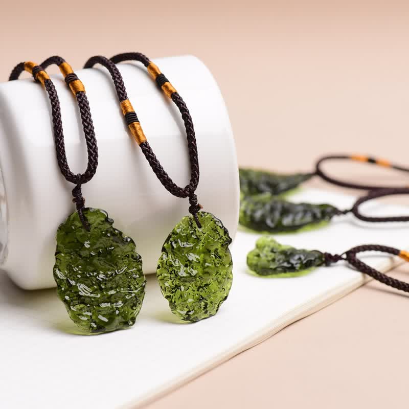 Skanto | Purification Green Moldavite Necklace - Alina
