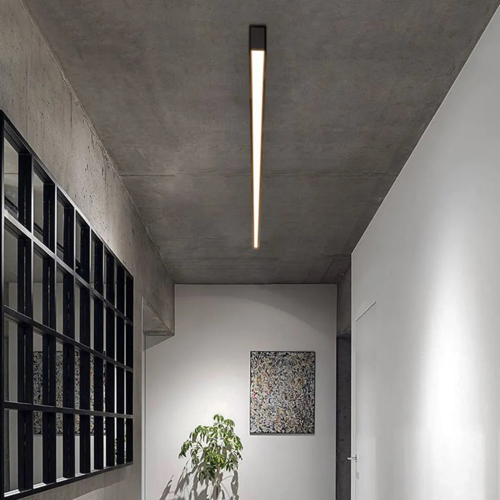 Skanto | Black Metal LED Linear Ceiling Lamp Minimalist Modern Design