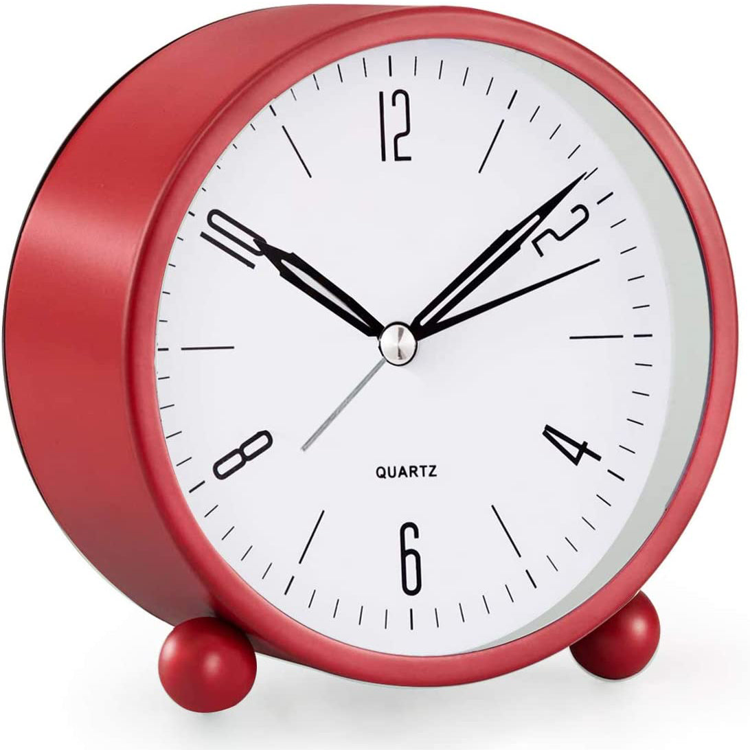 4" Super quiet, tick-free analog clock with night light