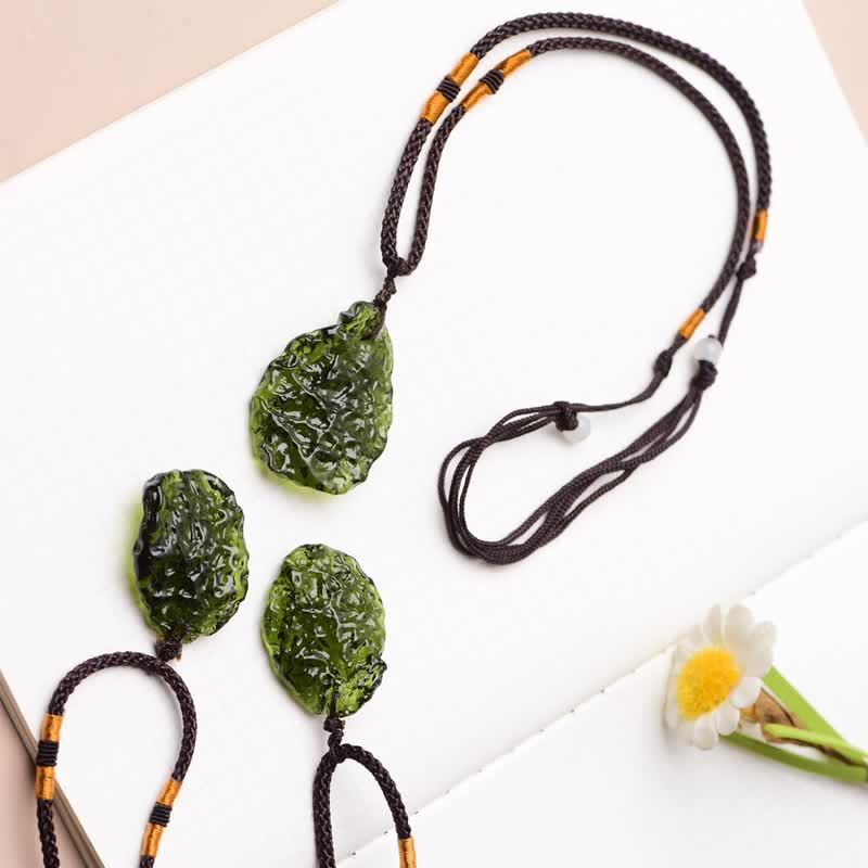 Skanto | Purification Green Moldavite Necklace - Alina