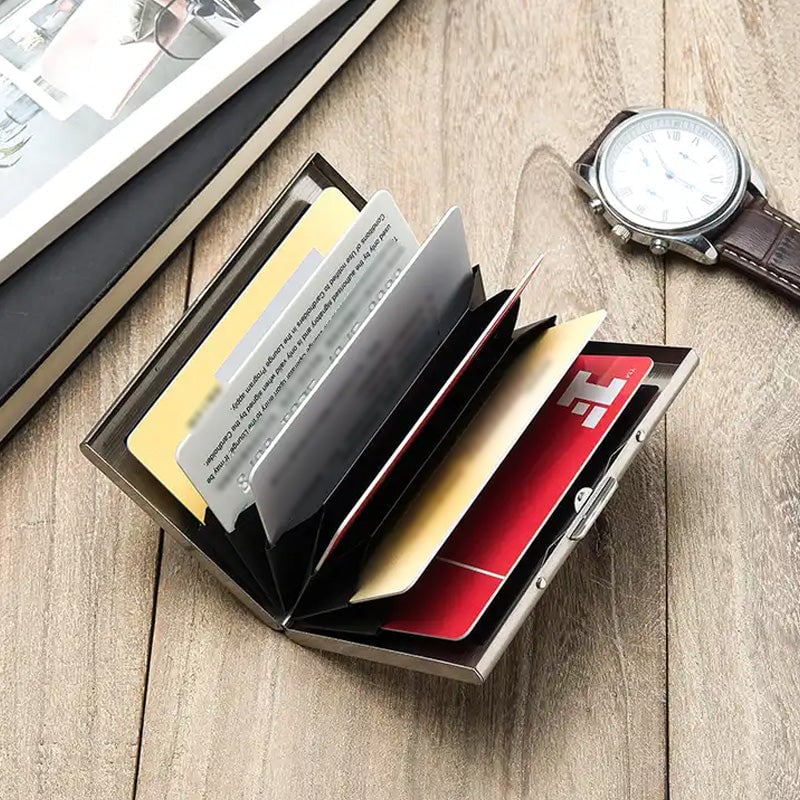 Skanto | RFID Credit Card Holder
