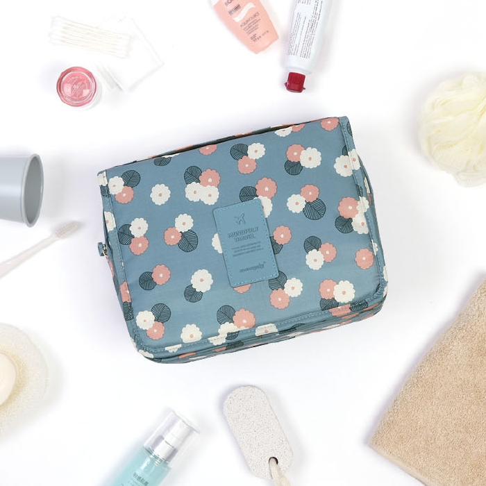 BowLift | TravelEase –  Water-Resistant Travel Toiletry Bag with Hanging Hook