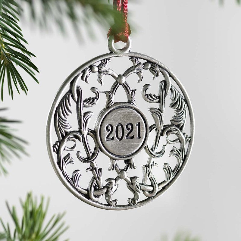 BowLift | Solid Tin Christmas Decoration