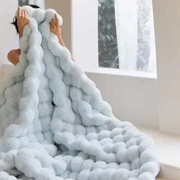 Skanto | Cozy Faux Rabbit Fur Throw Blanket