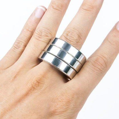 Brehn | Foldable Four-Ring Stainless Fidget Toy