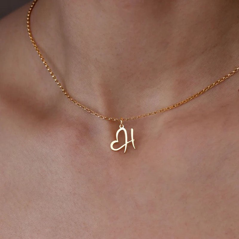 Skanto | Dainty Heart Letter Initial Necklace