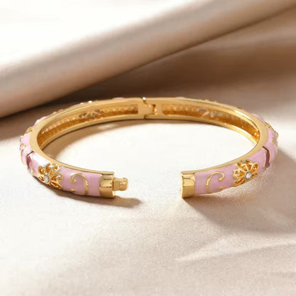 BowLift | 4pc Floral Accented Bangle Stack