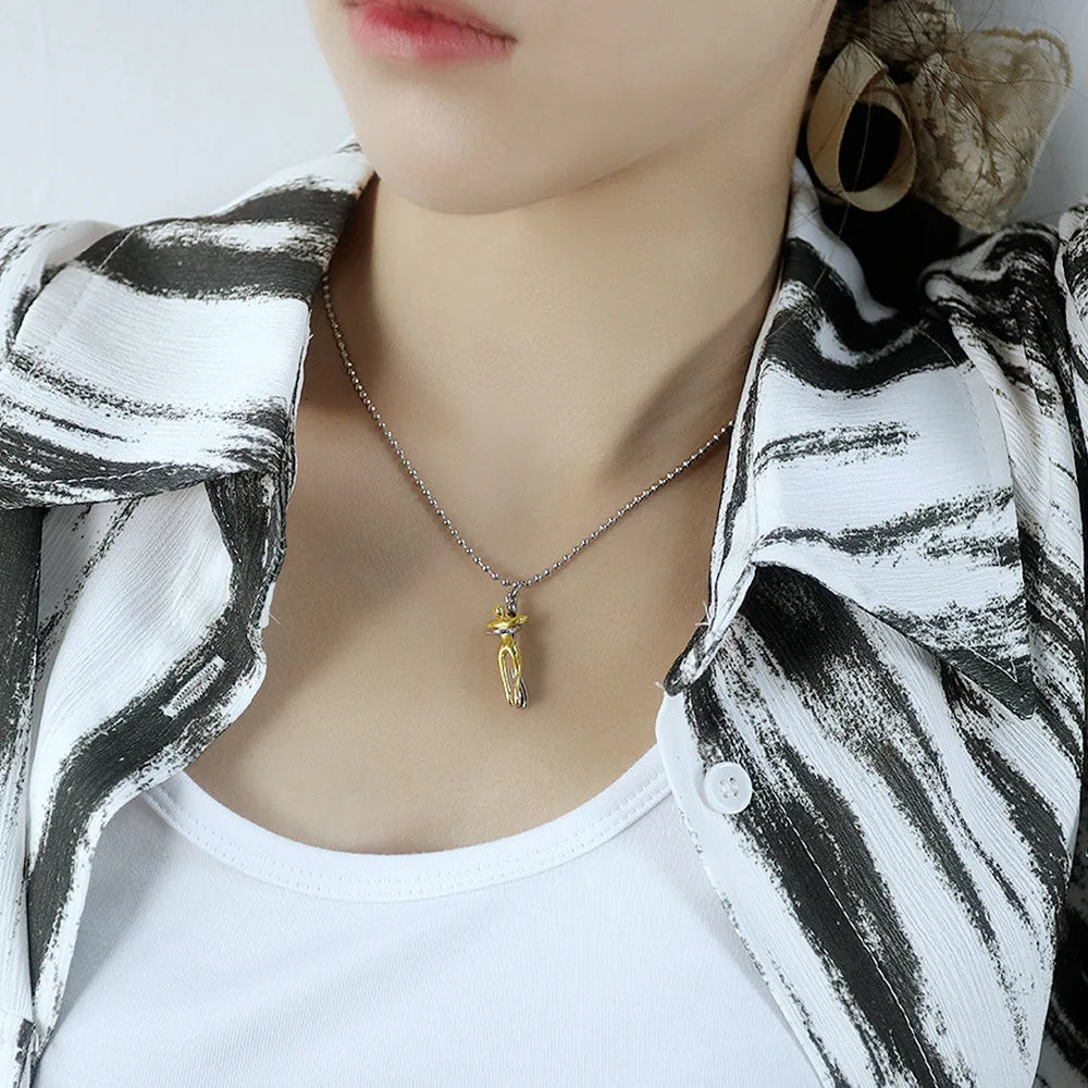 Skanto | Love Forever Hug Sweet Couple Necklace