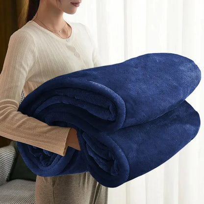 Skanto | Maxime | Cozy Fleece Blanket for All Seasons - Extra Soft and Warm