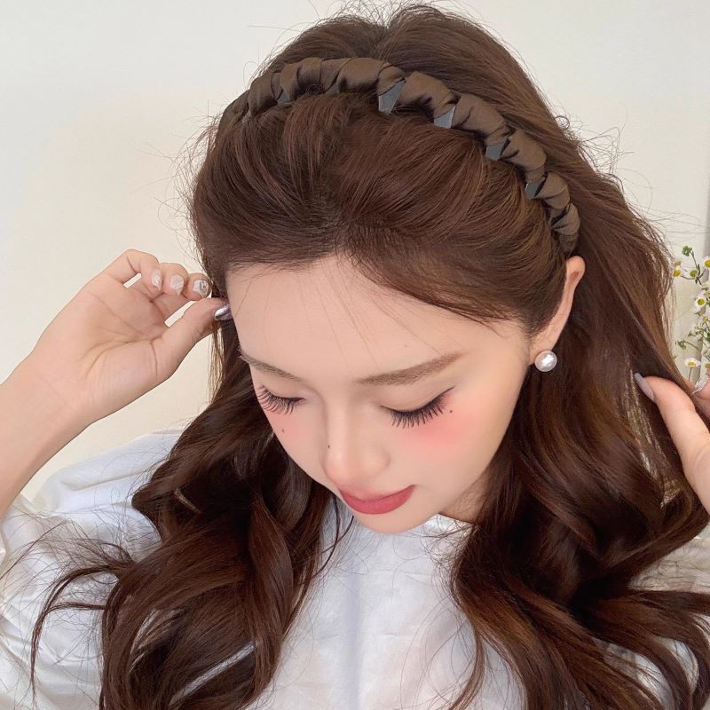 BowLift | Vintage tooth comb headband
