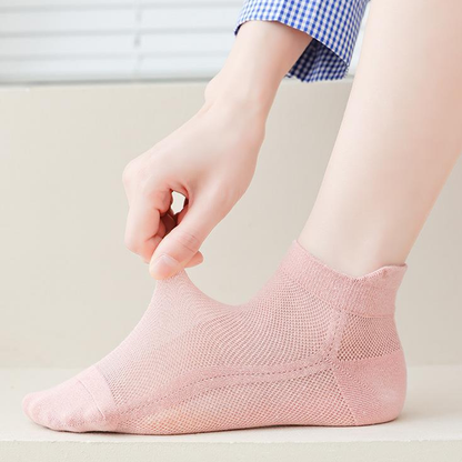 BowLift | Ultra-thin, non-slip socks with invisible effect