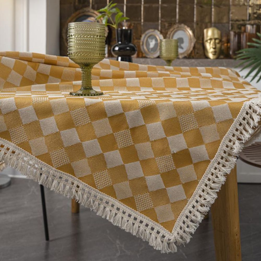 Skanto | Heritage Plaid Tablecloth