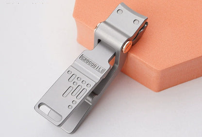BowLift | Croc-Inspired Nail Clipper - Big Mouth Stainless Steel