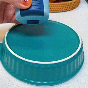 Metering Salt Shaker | Skanto