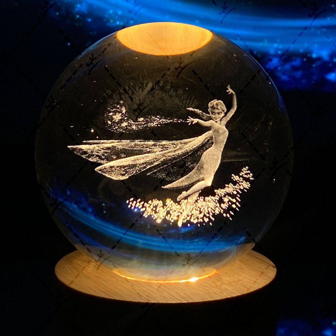 Skanto | Glowing Moon Crystal Ball