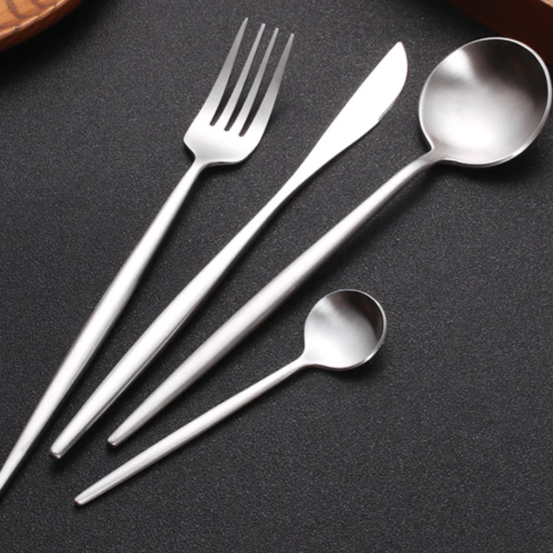 Skanto | Modern Stainless Steel Cutlery Set – 24 Pieces