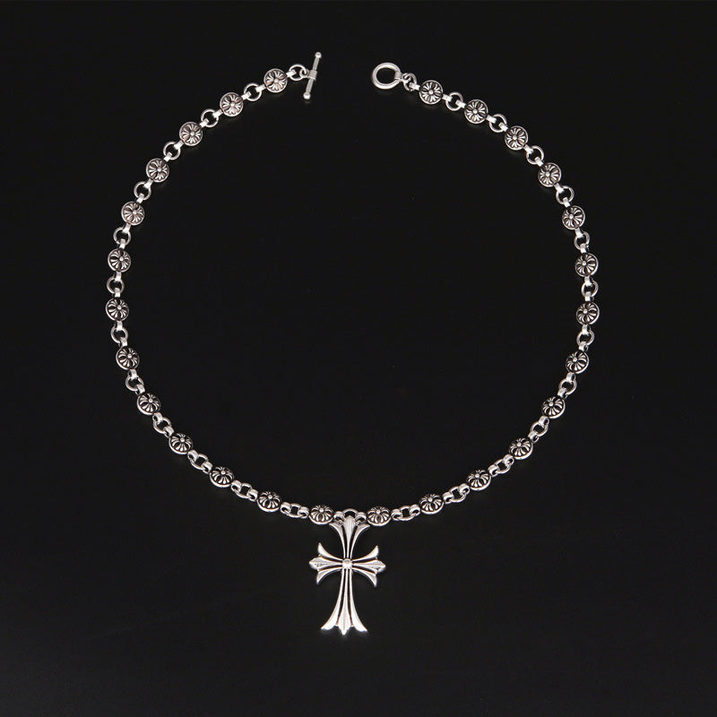 Skanto | Gothic Cross Pendant Necklace