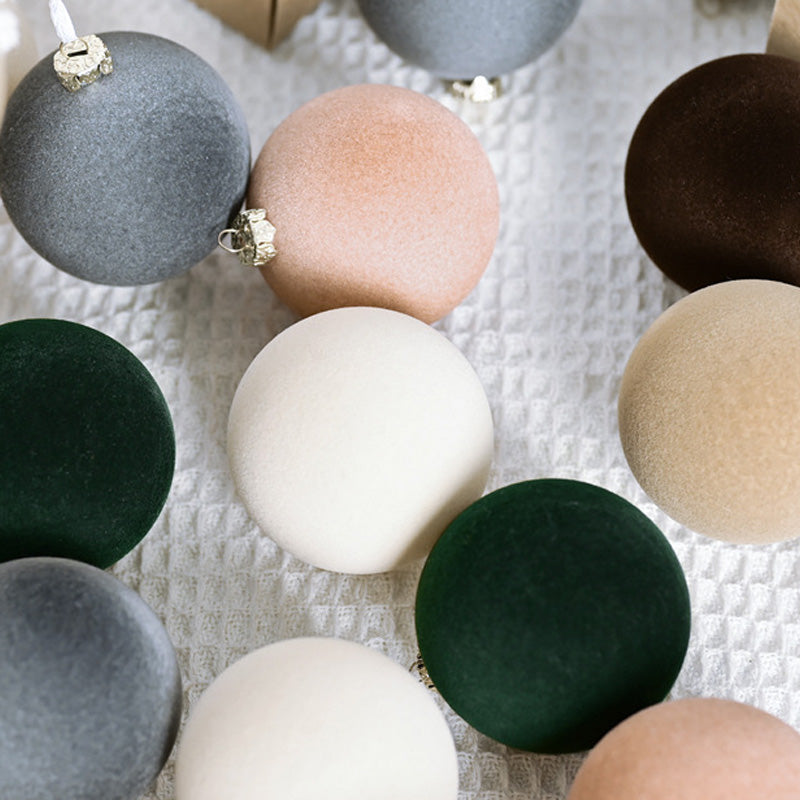 Brehn | Velvet Christmas ornaments. 12 pieces
