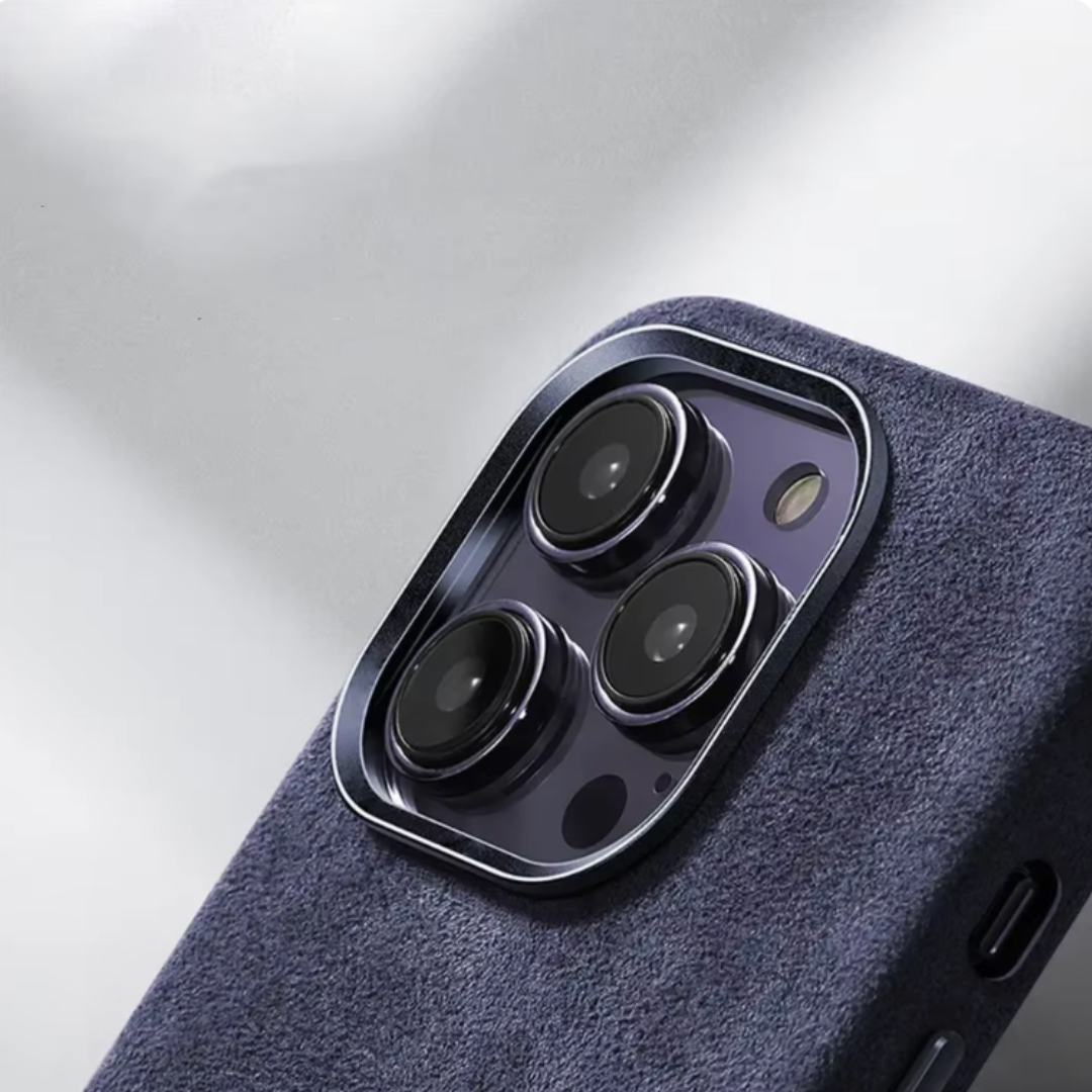 Sandsberg | iPhone MagSafe Protective Case | "Alcantara"