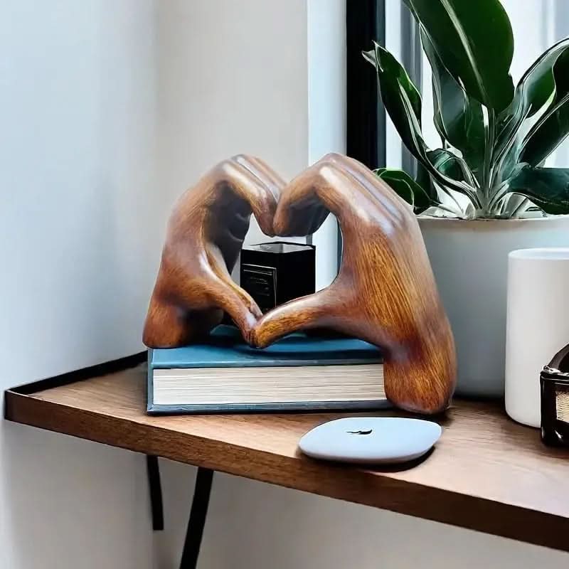BowLift | Modern Heart Sculpture Romantic Home Decor