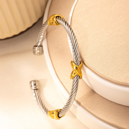 BowLift | Two Tone Knot Twisted Bangle