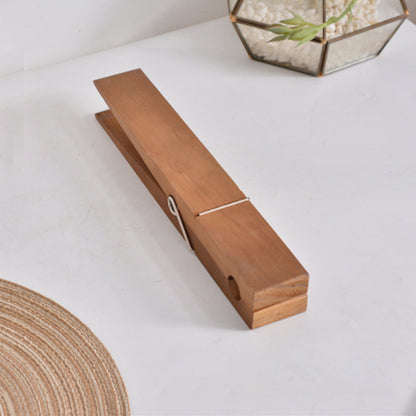 Skanto | Clothesline Bathroom Towel Holder