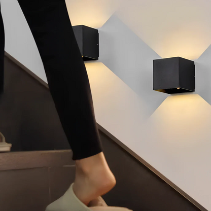 BowLift | Adjustable Wall Light