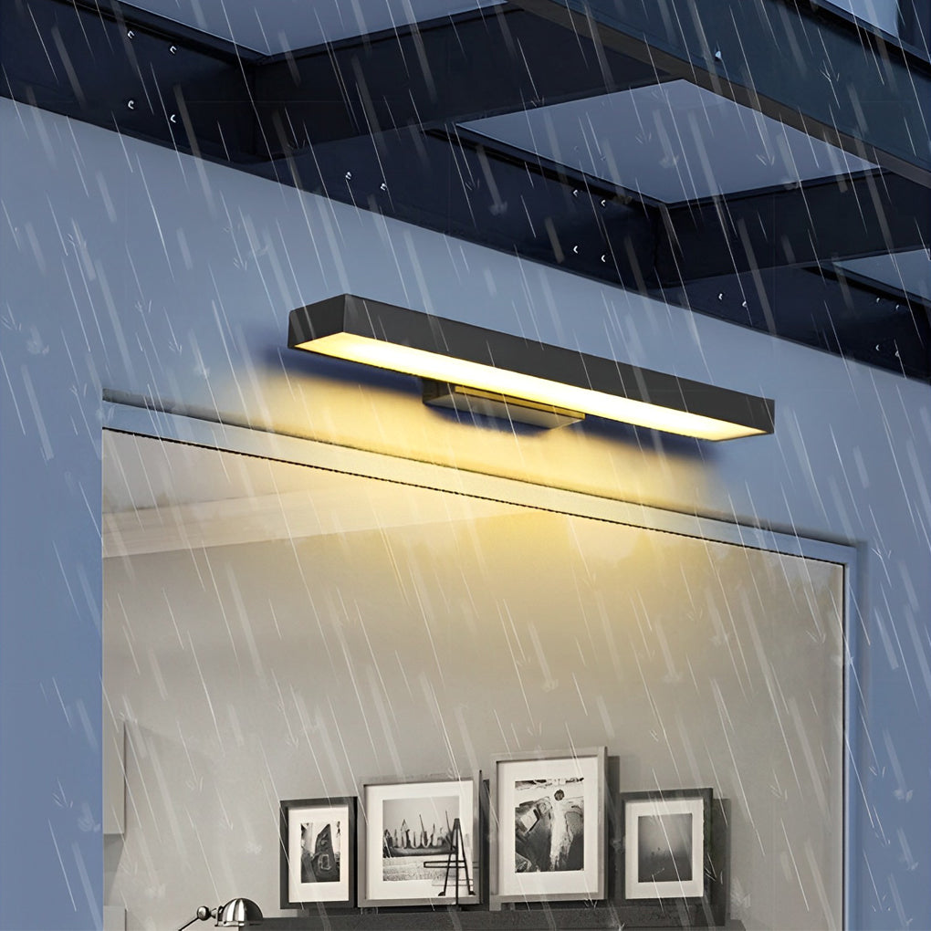 BowLift | Modern LED Wall Lamp with Motion Sensor and Black Housing