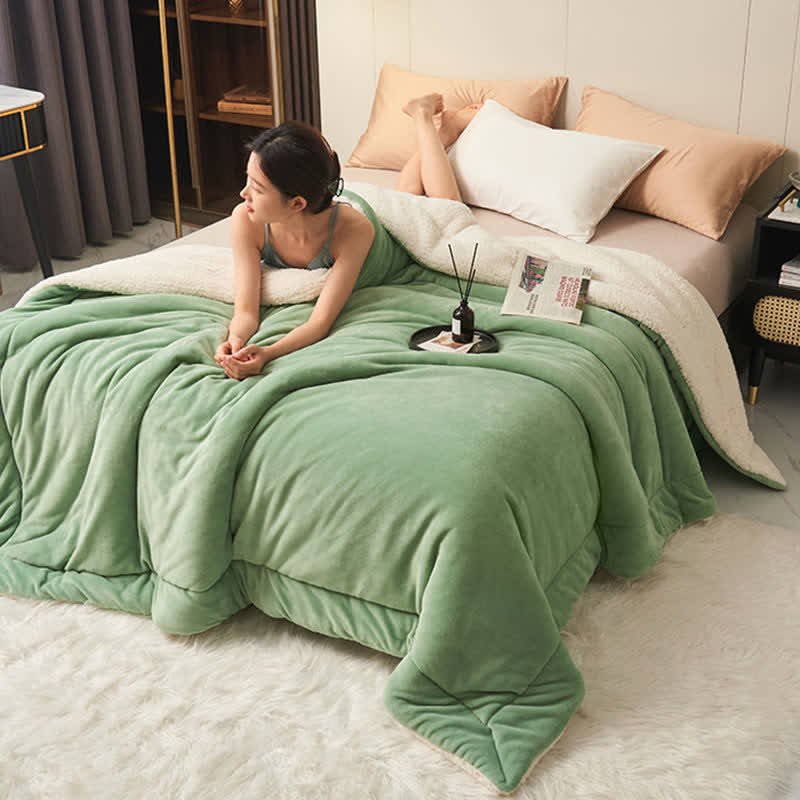Skanto | Solid Double-Sided Velvet Cube Blanket