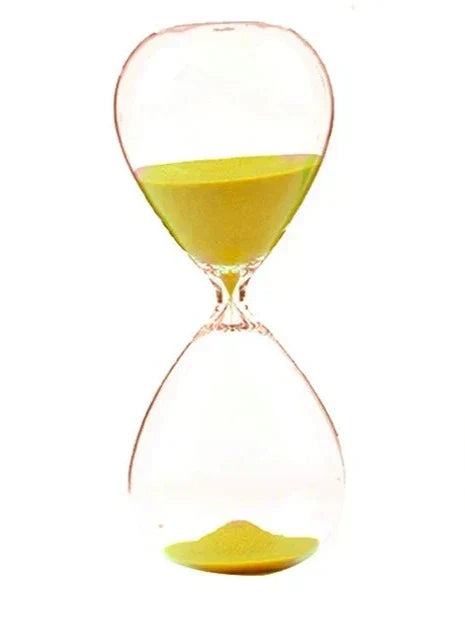 Skanto | Creative Transparent Hourglass Made of Glass