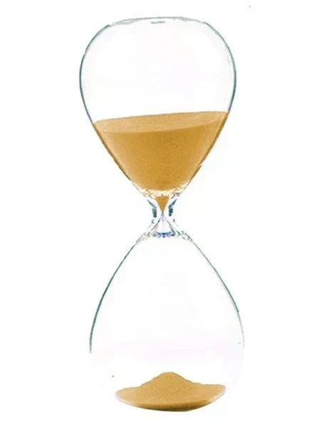 Skanto | Creative Transparent Hourglass Made of Glass