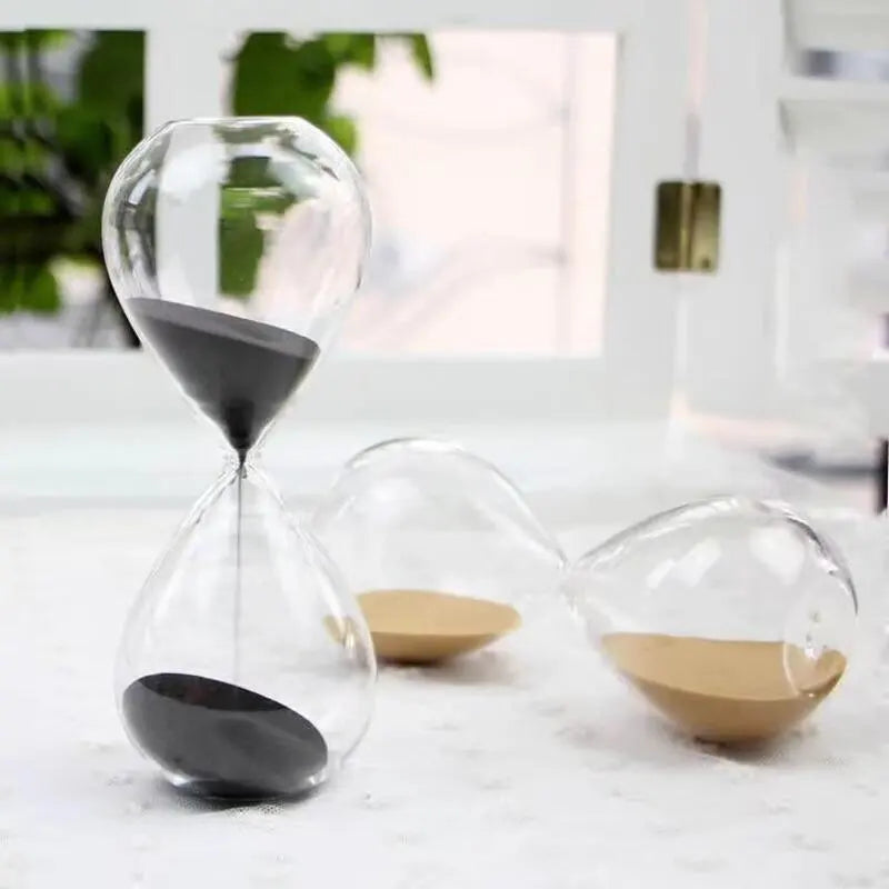 Skanto | Creative Transparent Hourglass Made of Glass