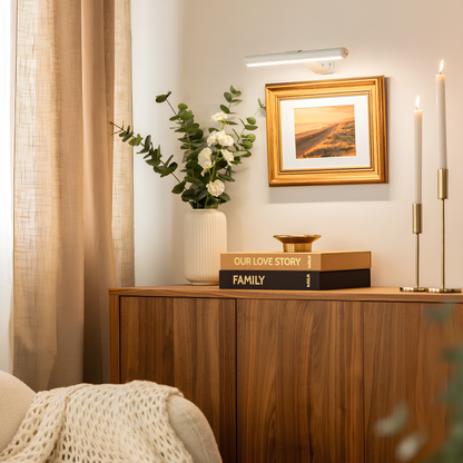 Skanto | Wall Lamp with Charging Function Elegant Picture Light