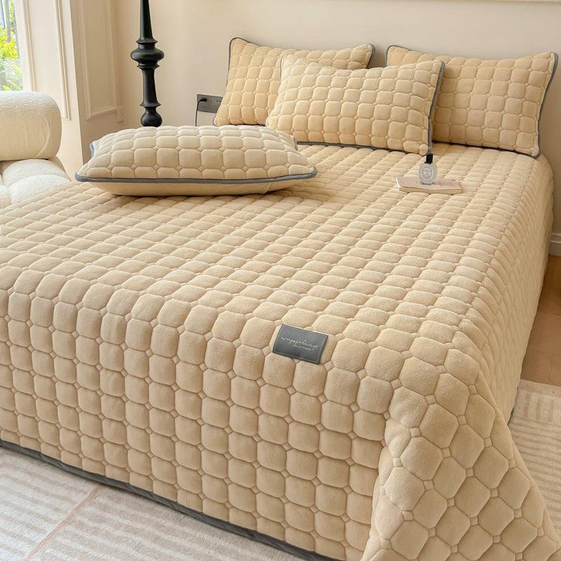 Skanto | Modern Soft Throw Blanket with Square Texture – Stylish Fluffy Bed and Sofa Cover