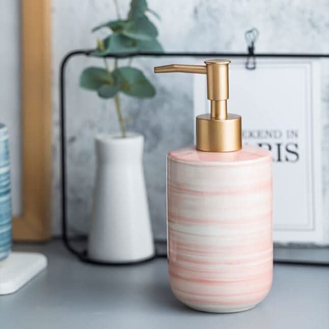 Skanto | Arvy - Elegant and durable dispenser