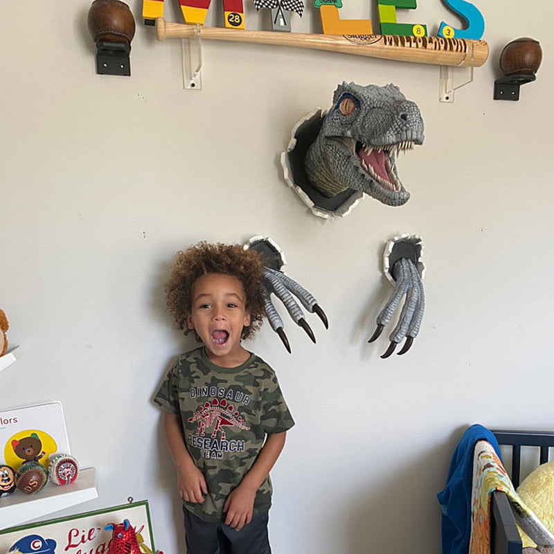 Skanto | Wall-Breaking Velociraptor Decoration
