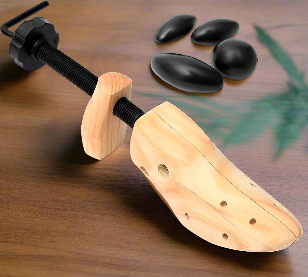 ShoeStretcher | Perfect fit anytime | Karnz
