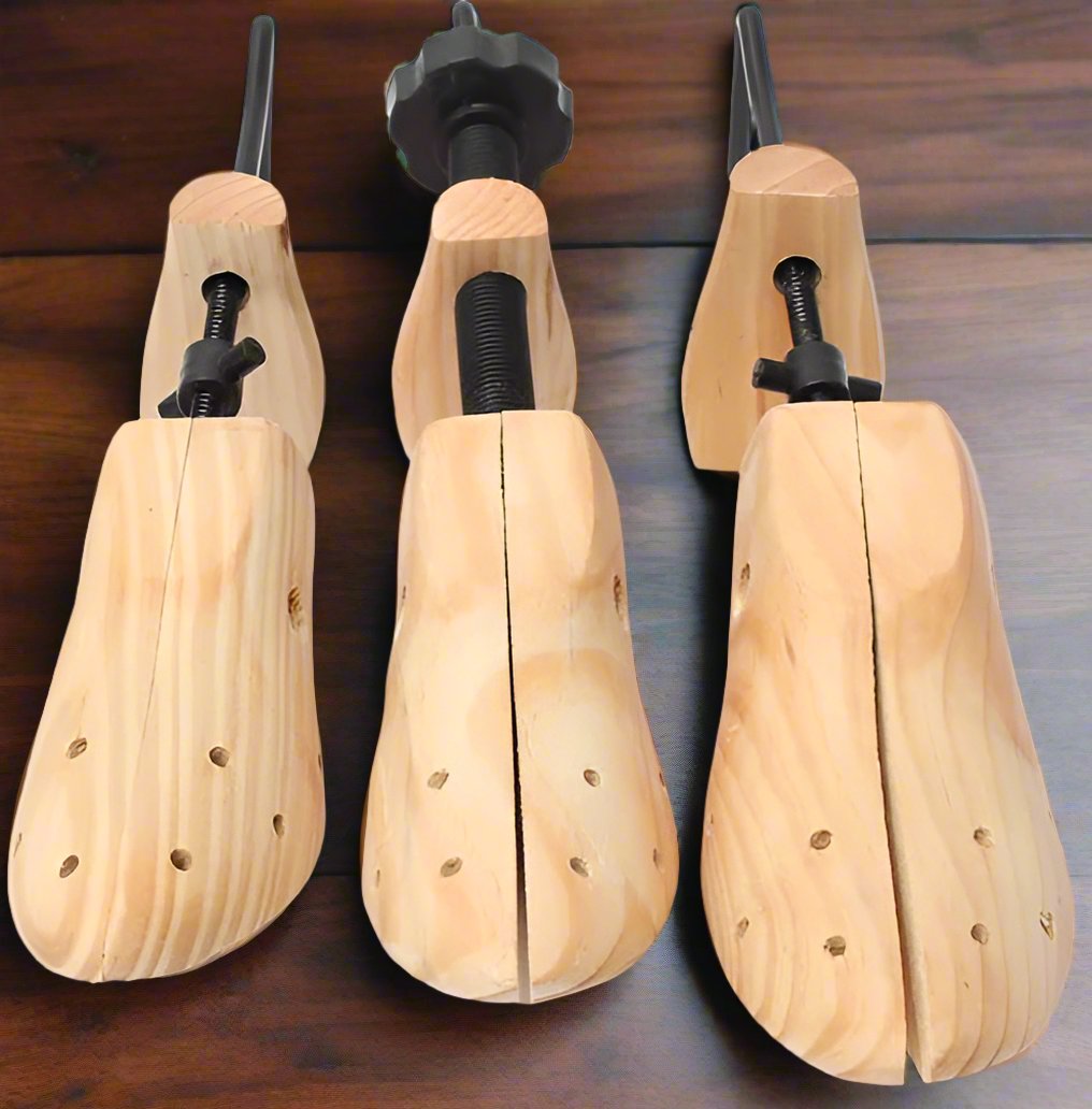 ShoeStretcher | Perfect fit anytime | Karnz