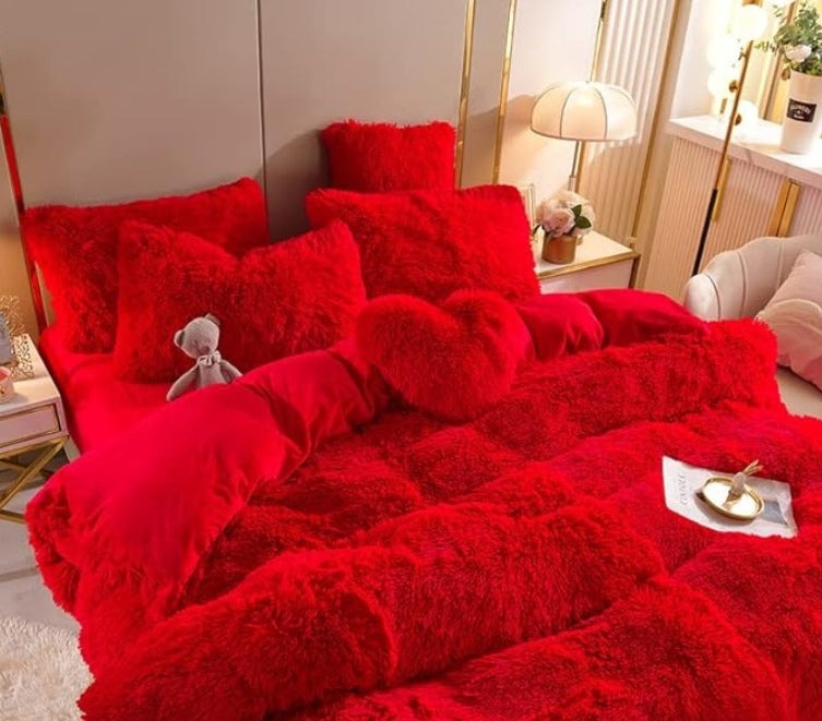 BowLift | Luxury Plush Duvet Cover with Zipper Closure and Corner Straps