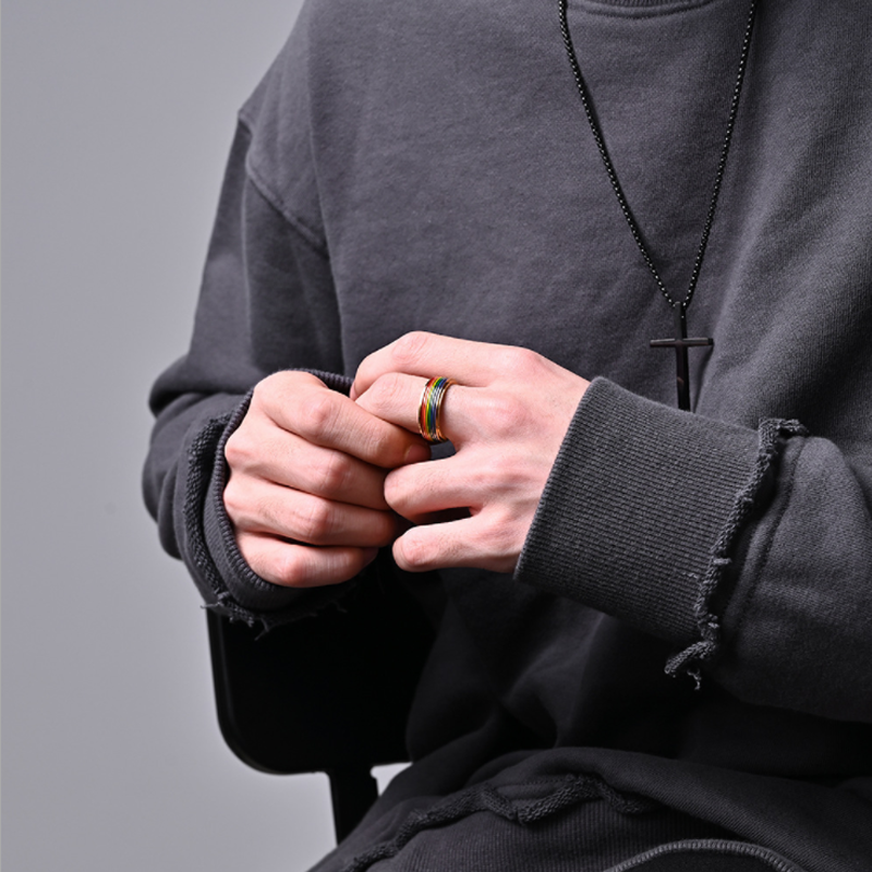 BowLift | Titanium Rainbow Ring